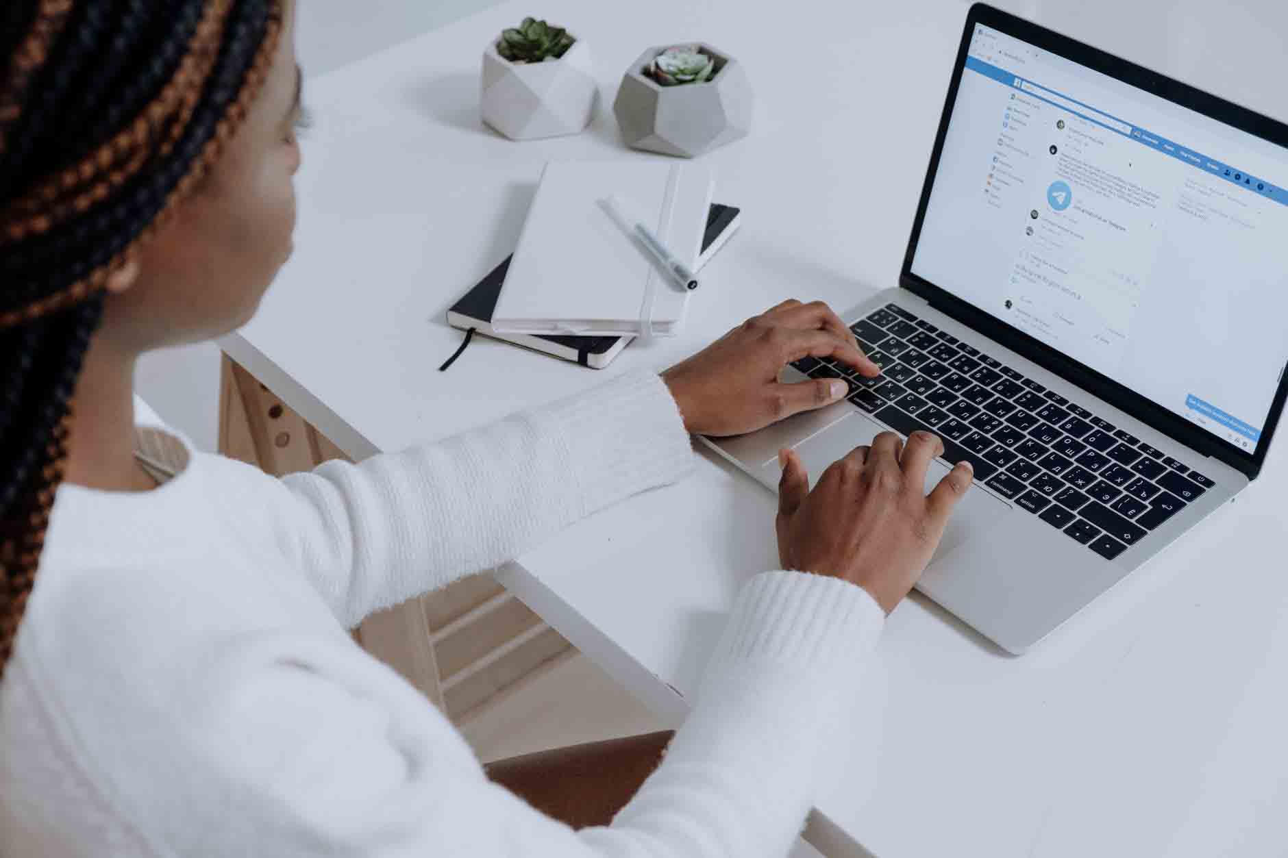 Keep-your-Followers-Engaged-to-your-Facebook-Profile