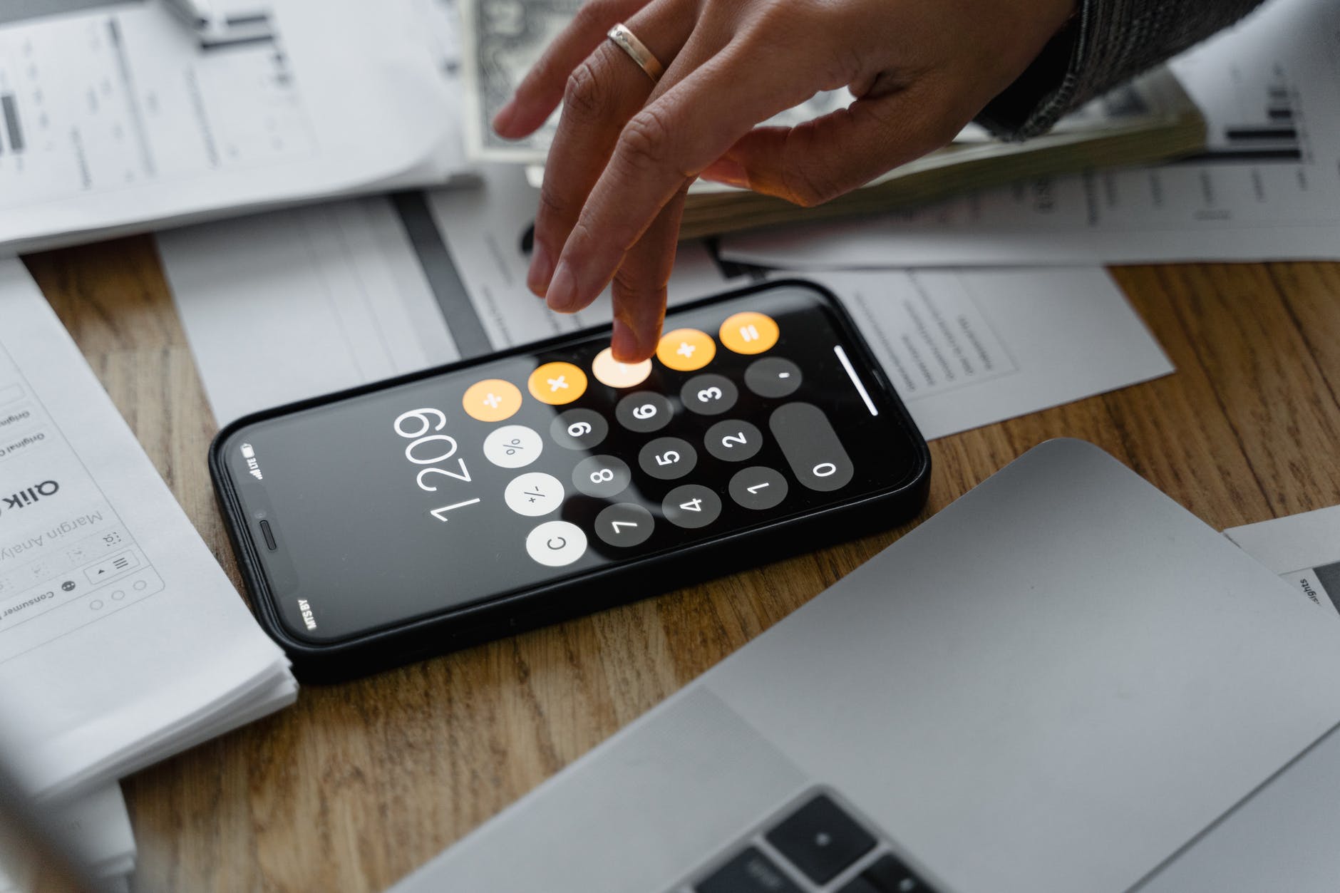 How Much Does the Mobile App Maintenance Will Cost in 2022