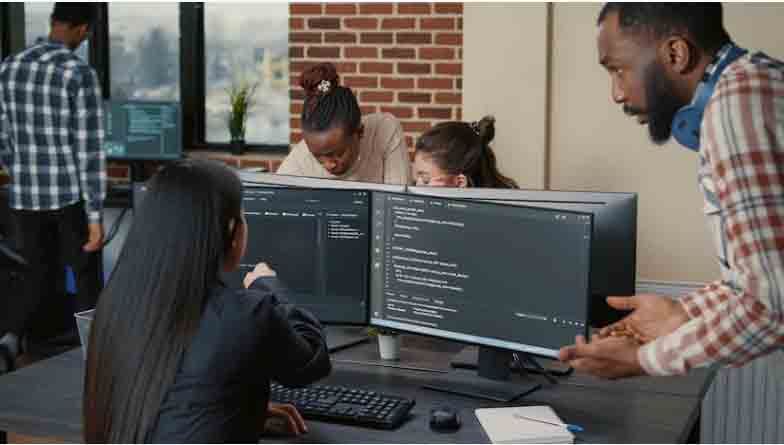 Benefits-of-Hiring-Remote-Mobile-App-Development-Team